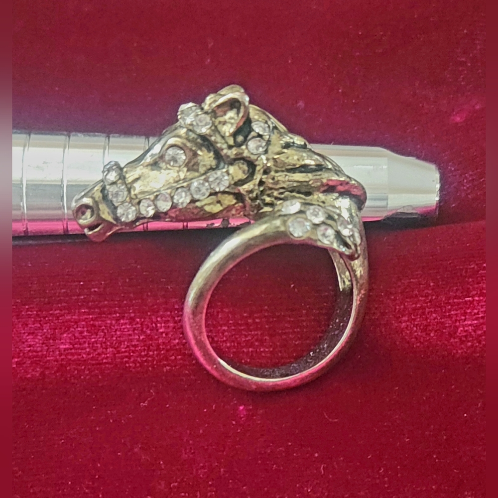 Horse head ring with clear stone accents